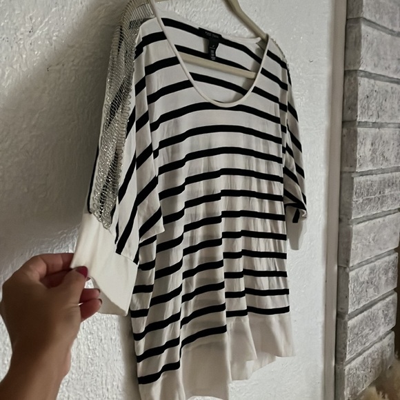 White House Black Market striped blouse with sheer embellished sleeves - Picture 3 of 6